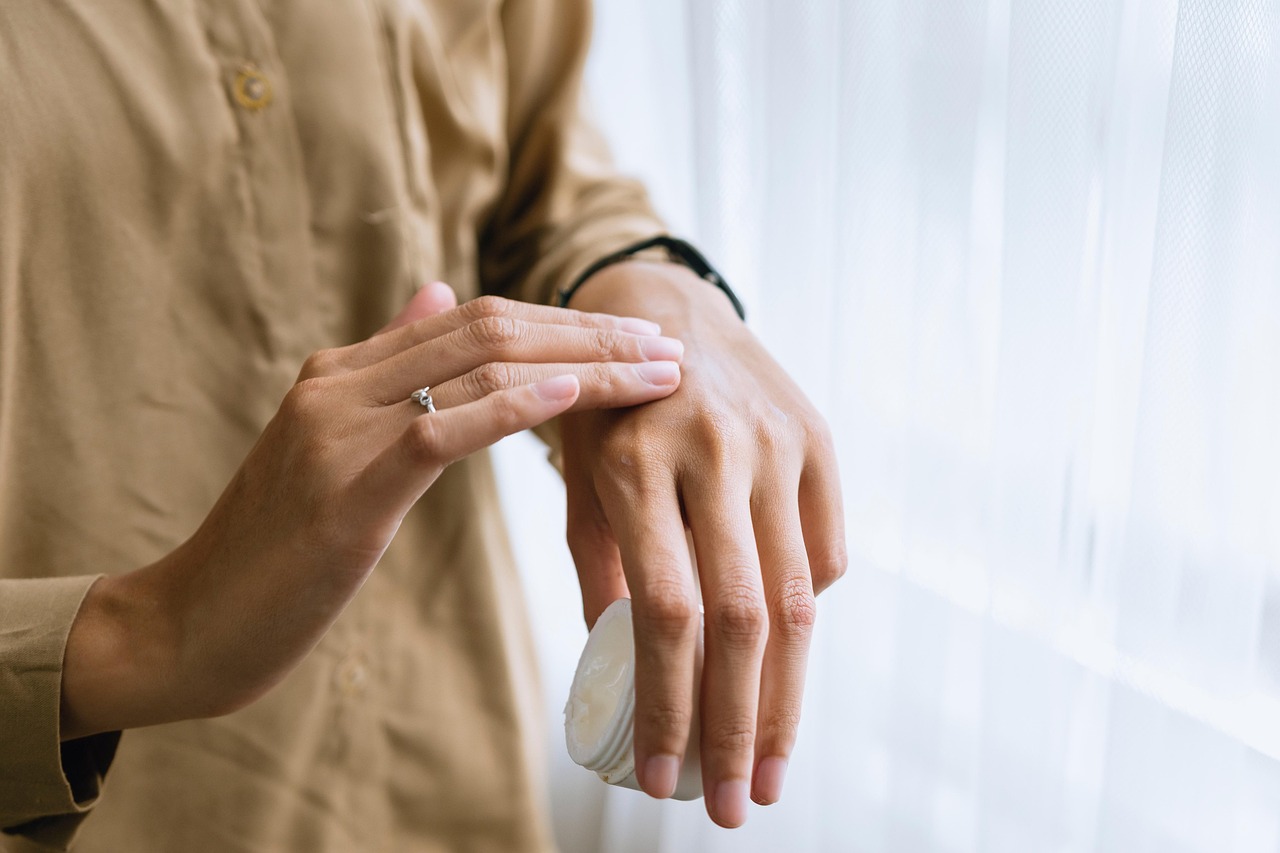 メンズスキンケアが続かない理由とその解決法は？