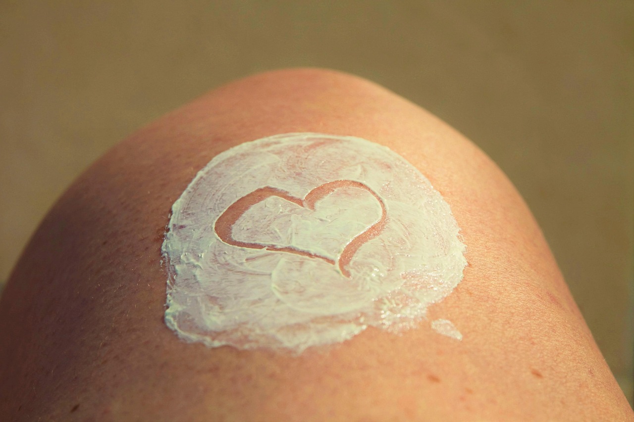 メンズスキンケアにおける脂性肌の効果的なケア方法は？