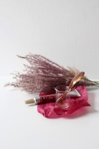 初心者が知っておくべき目元ケアのポイントは？