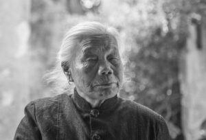 目元のシワを1ヶ月で改善するための効果的な対策は？